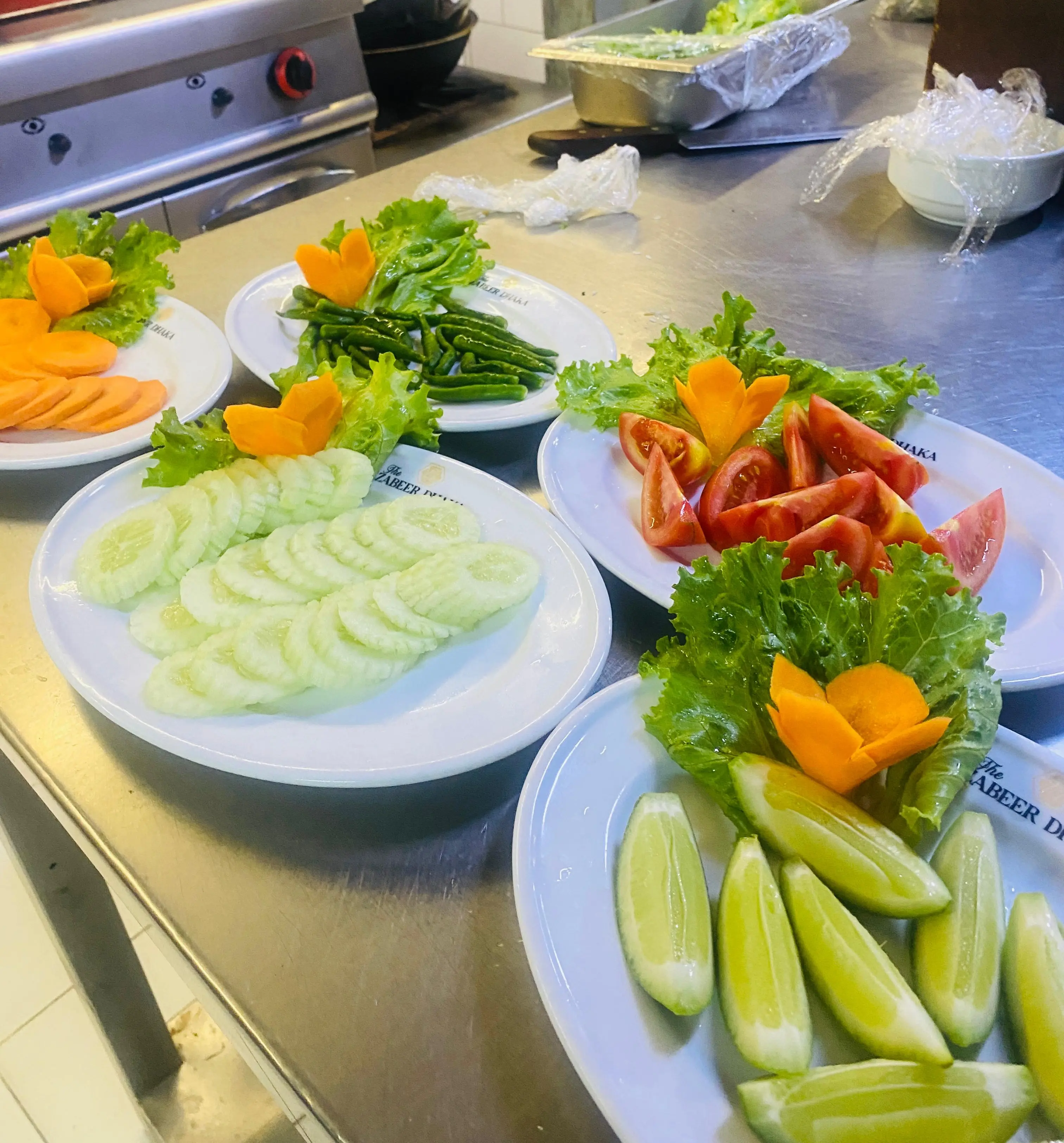 Fresh Garden Salad Cuts